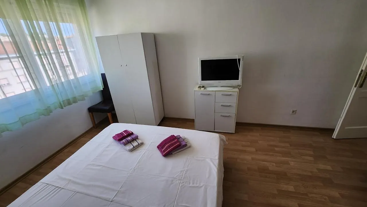 Live In Split Apartman