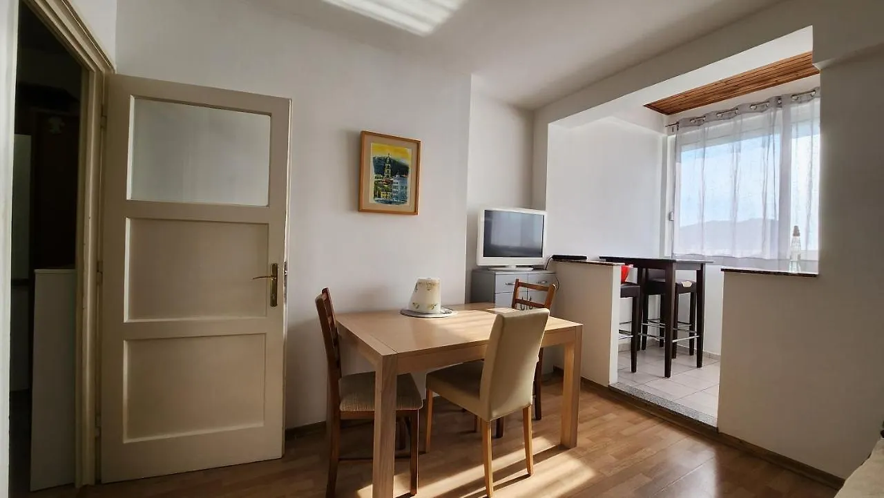 Live In Split Apartment